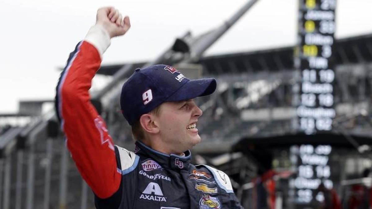 Charlotte native William Byron is the favorite to win Saturday’s NASCAR Xfinity Series championship, but he isn’t stressed about it.