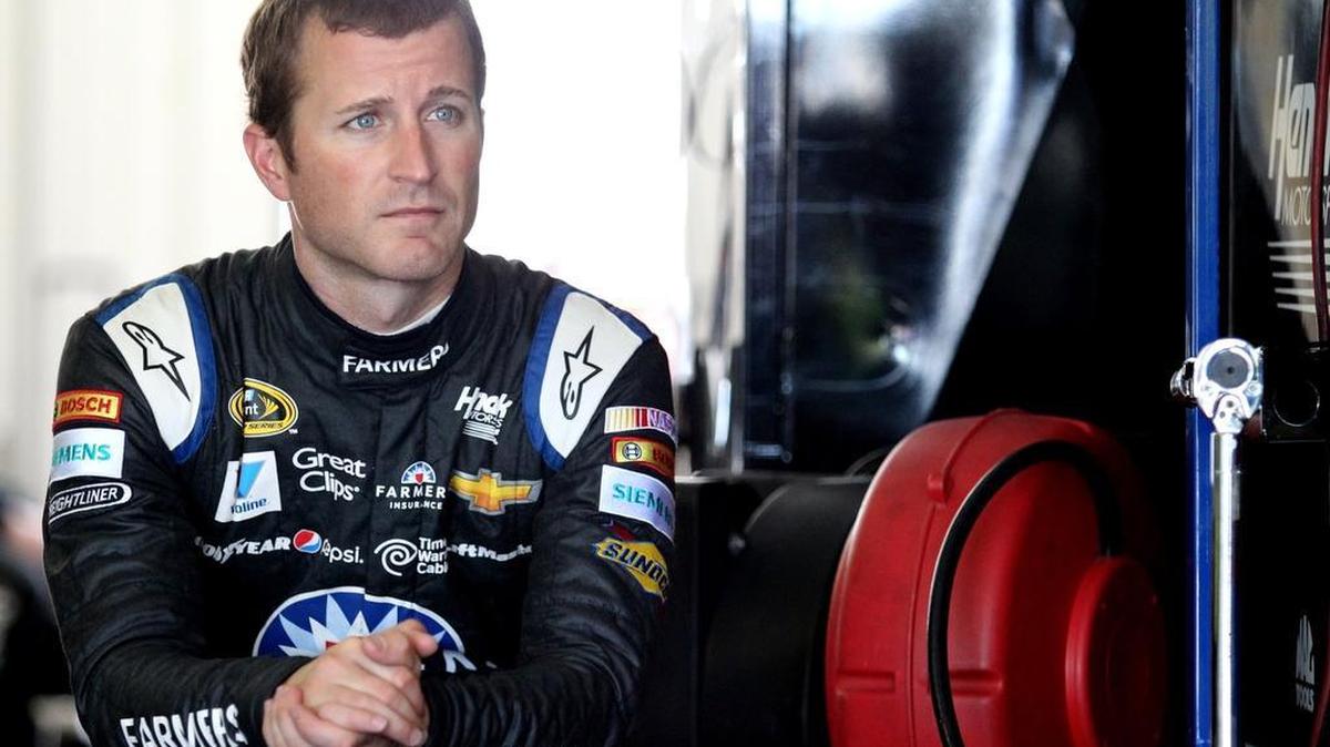 
Two race-ending crashes leave Kasey Kahne outside the Chase field with four races left.
