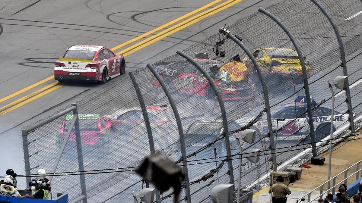 NASCAR’s new “overtime line” might have extended last fall’s race at Talladega, which ended after a Kevin Harvick (4)-caused crash gave race leader Joey Logano the victory.