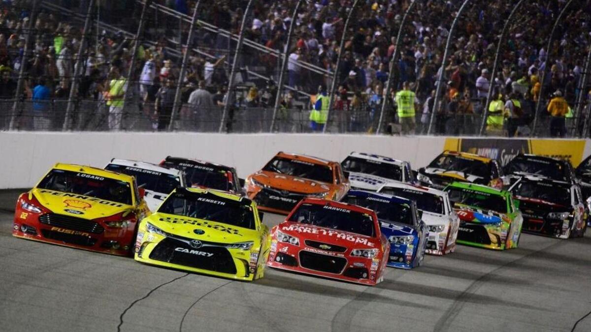 
 Matt Kenseth and Joey Logano lead the field in a restart during last week’s NASCAR Sprint Cup Series Federated Auto Parts 400 at Richmond International Raceway.
