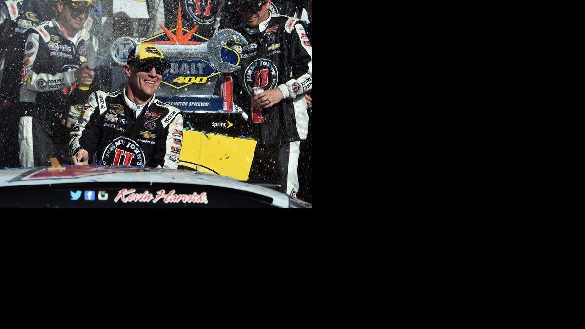 
Kevin Harvick continues to lead the Sprint Cup Series standings and holds a 22-point lead over Joey Logano. 


