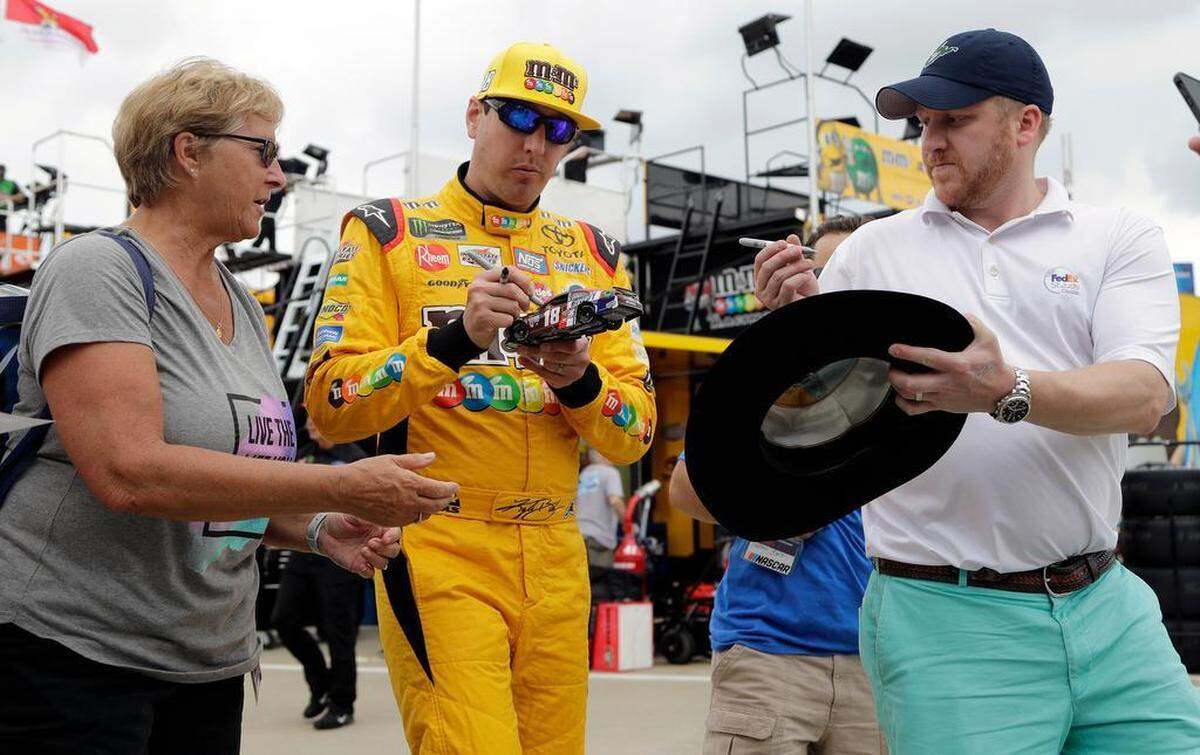 Kyle Busch will start on the pole for Sunday's Coca-Cola 600 at Charlotte Motor Speedway, his third pole of the season.