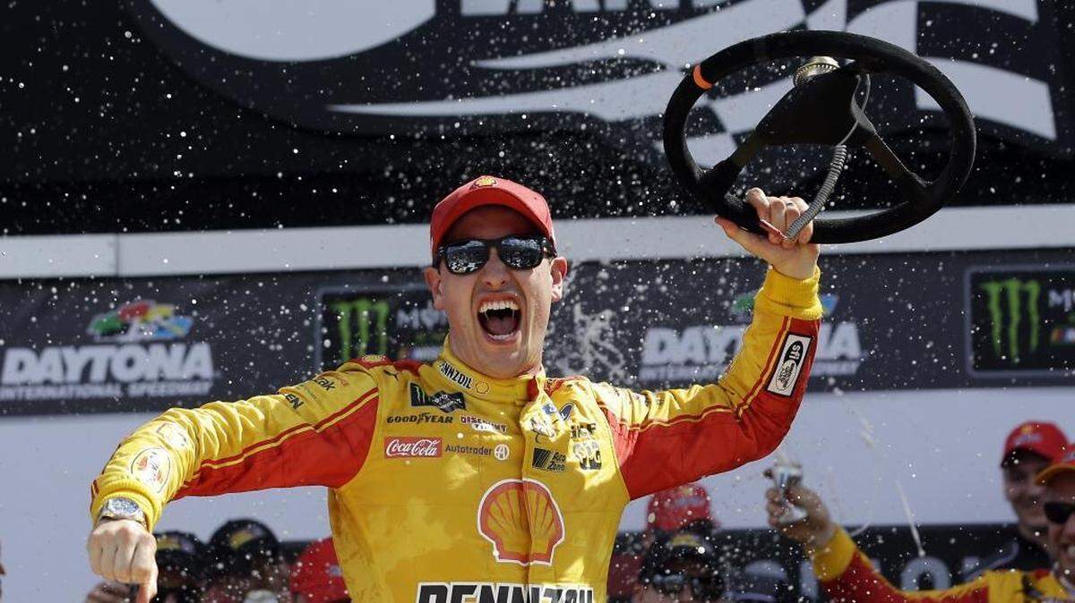 Instead of a guaranteed playoff berth, Sunday’s “Clash” winner takes home an impressive cash prize. Ask 2017 winner Joey Logano, who missed the 2017 playoffs, which he’d prefer.