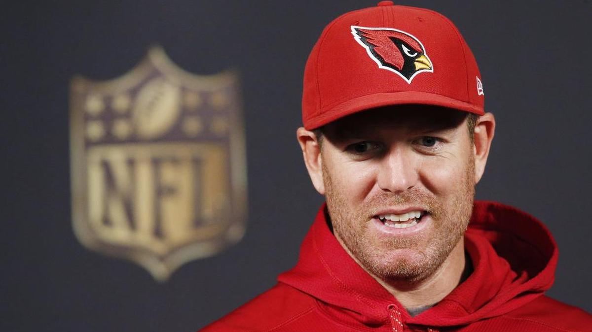 Arizona Cardinals quarterback Carson Palmer was so beaten-up in his last game against the Carolina Panthers that he nearly missed the family Christmas.