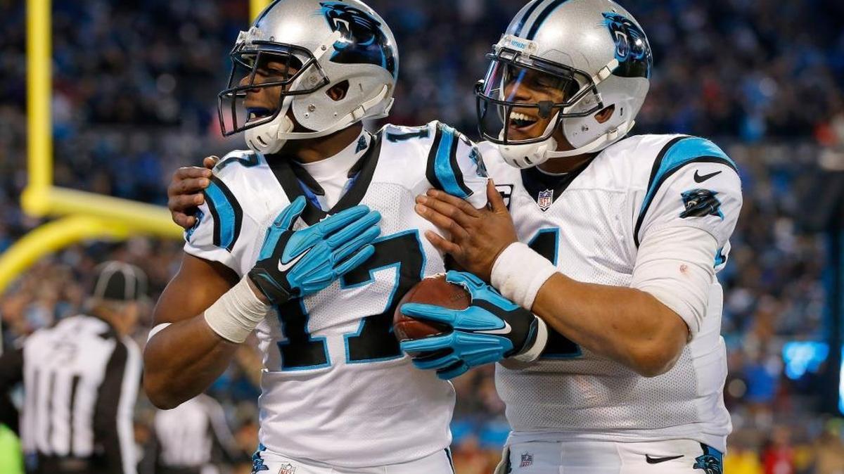 Carolina Panthers wide receiver Devin Funchess (17) broke a Panthers tradition and kept the football from his touchdown reception against Arizona for his grandfather.