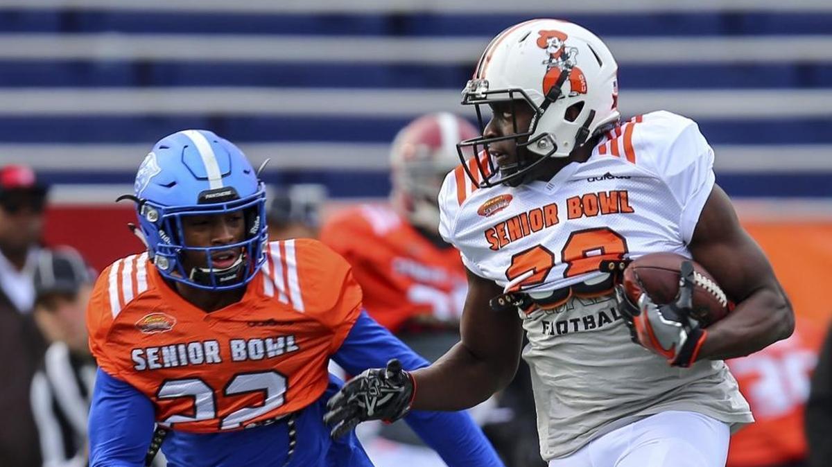 In addition to Oklahoma State wide receiver James Washington, right, ESPN’s Mel Kiper Kiper mentioned five other wideouts who could be first-round draft fits for the Carolina Panthers.