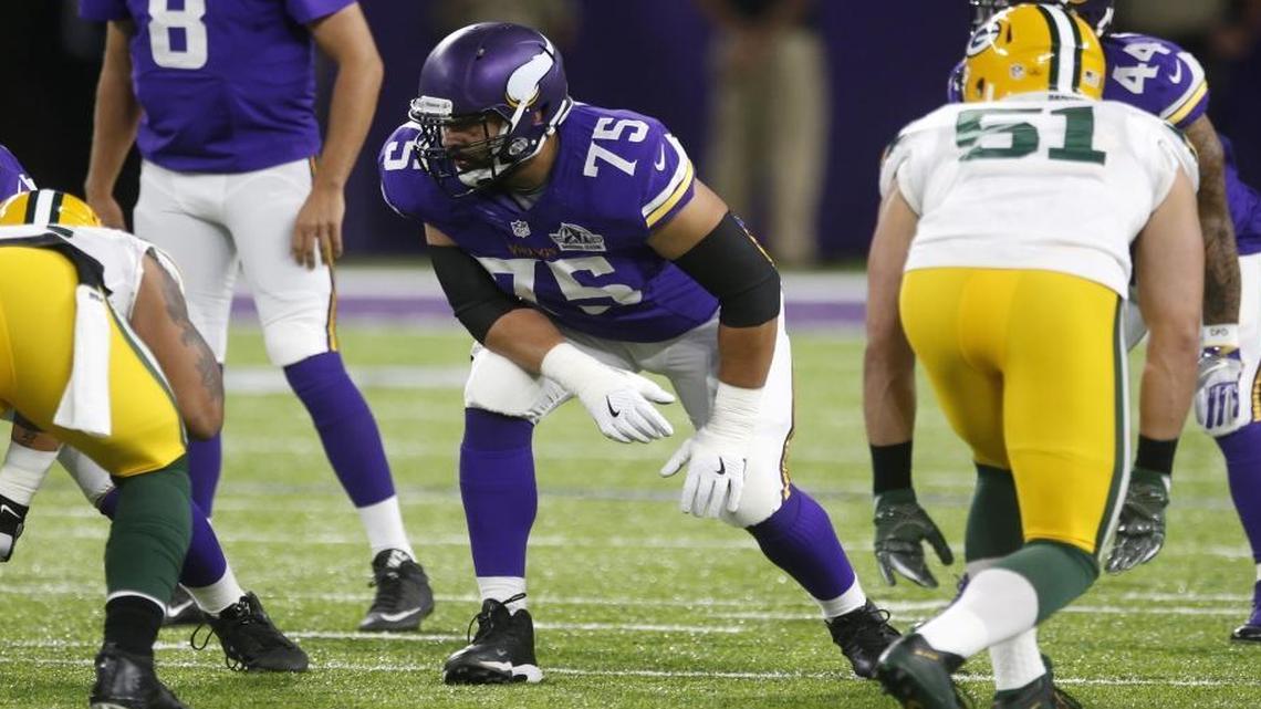 Minnesota Vikings tackle Matt Kalil (75) will sign a five-year, $55 million deal with Carolina Panthers.