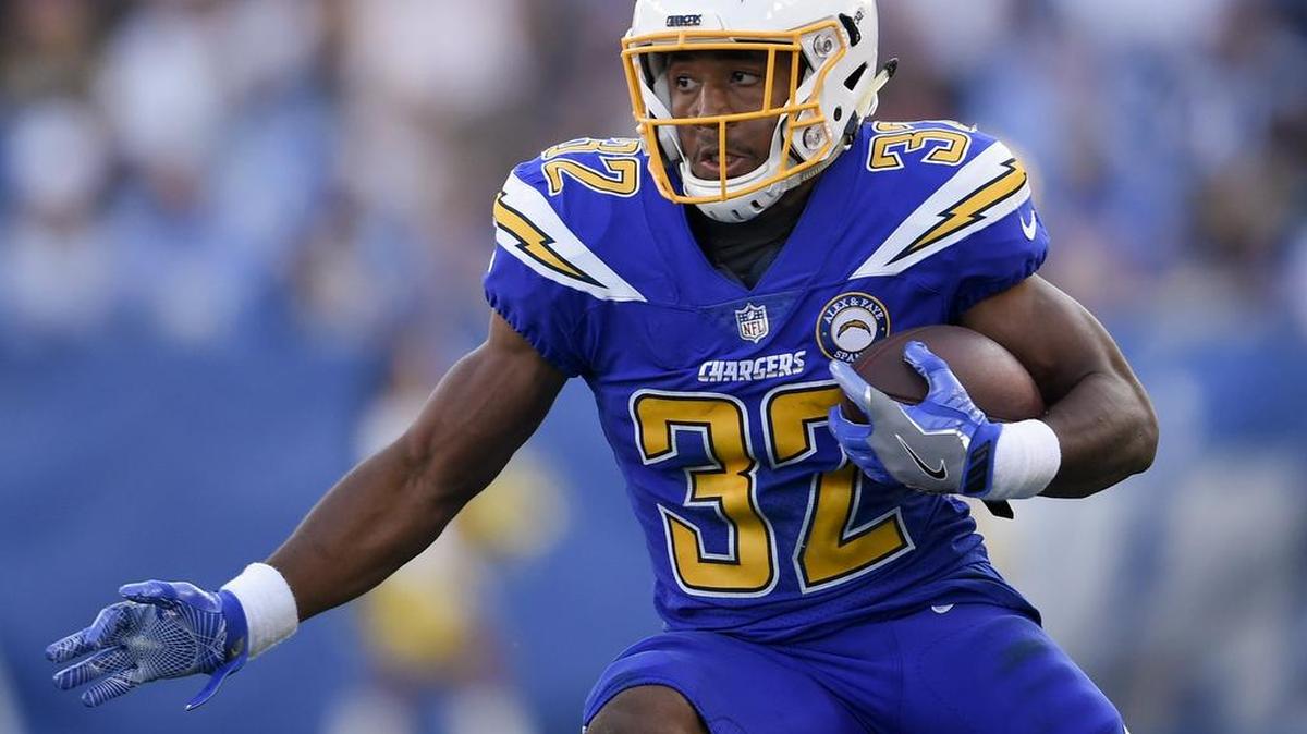 Chargers running back Justin Jackson should get an increased workload this Sunday. He’d be a good addition to a fantasy team.