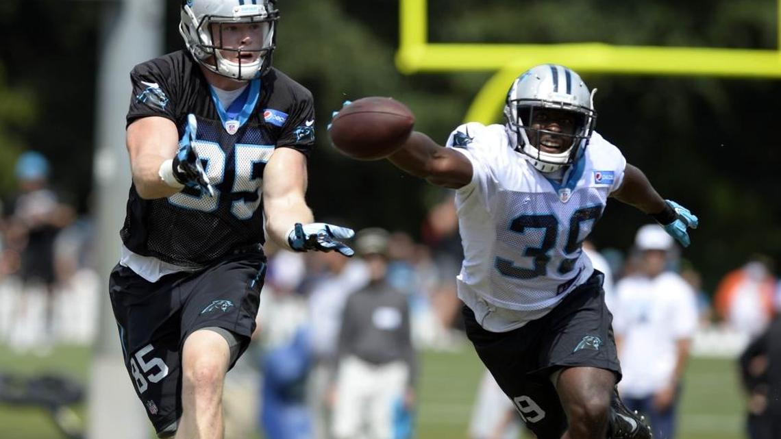Carolina Panthers tight end Beau Sandland (85) gets more work in practice Monday because of the absence of Greg Olsen and Ed Dickson.