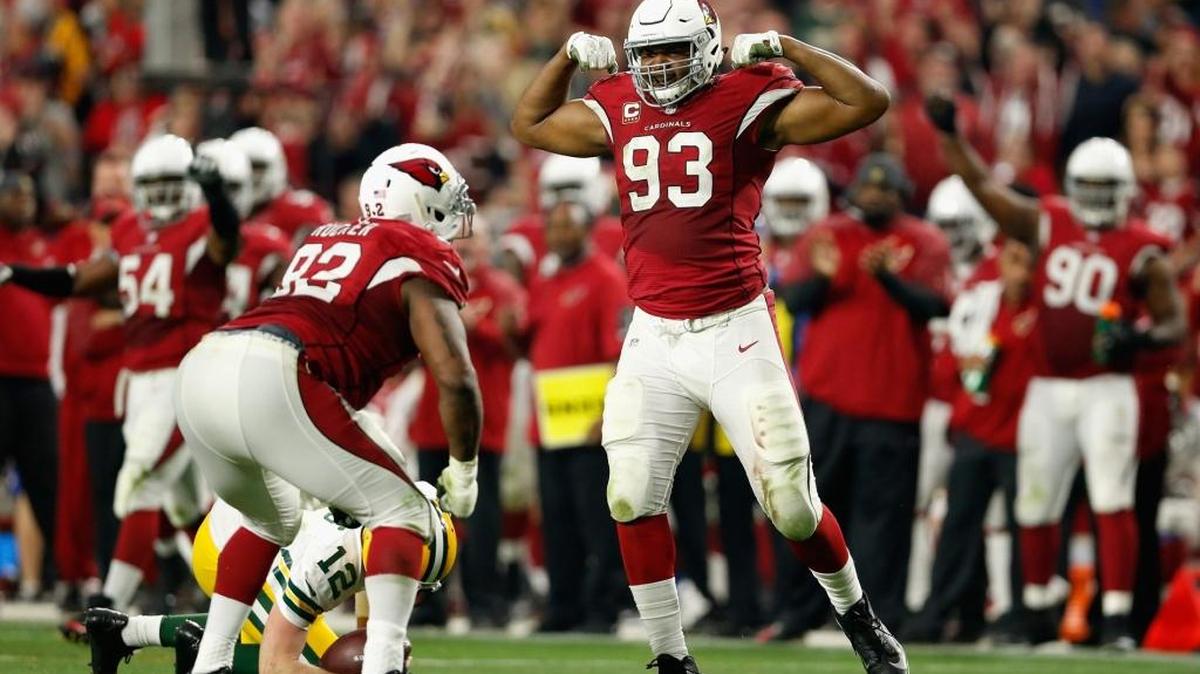 At 6-8 and 300 pounds, Arizona Cardinals defensive end Calais Campbell (93) is often bigger and stronger than the offensive lineman blocking him.