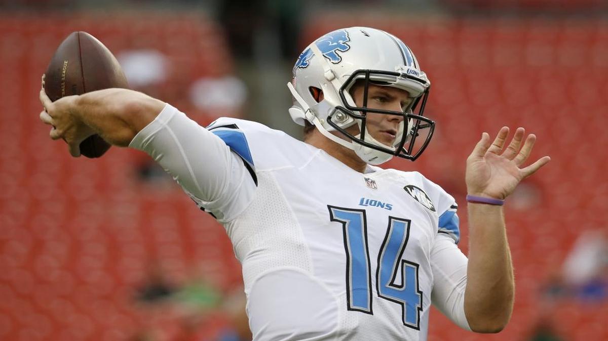 The Carolina Panthers signed quarterback Garrett Gilbert to a 1-year deal on Friday afternoon.