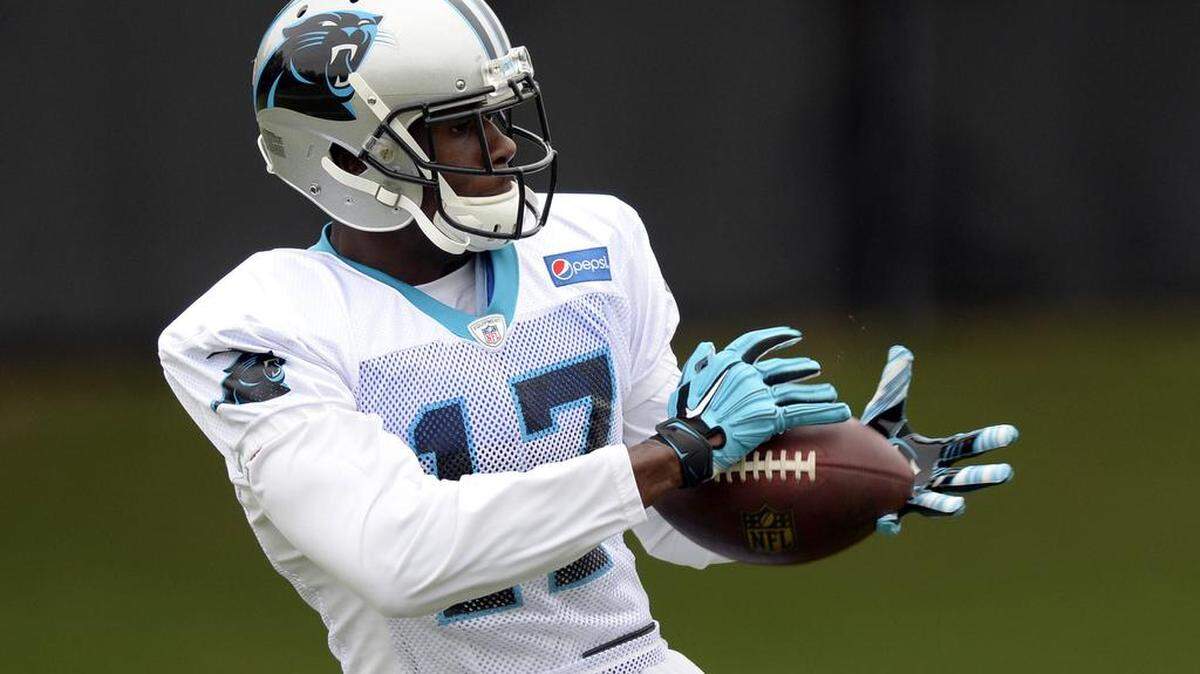 
Carolina Panthers rookie wide receiver Devin Funchess (17) could get more opportunities to make plays on Sunday against the New Orleans Saints with veteran Jerricho Cotchery’s playing status “bleak.”

