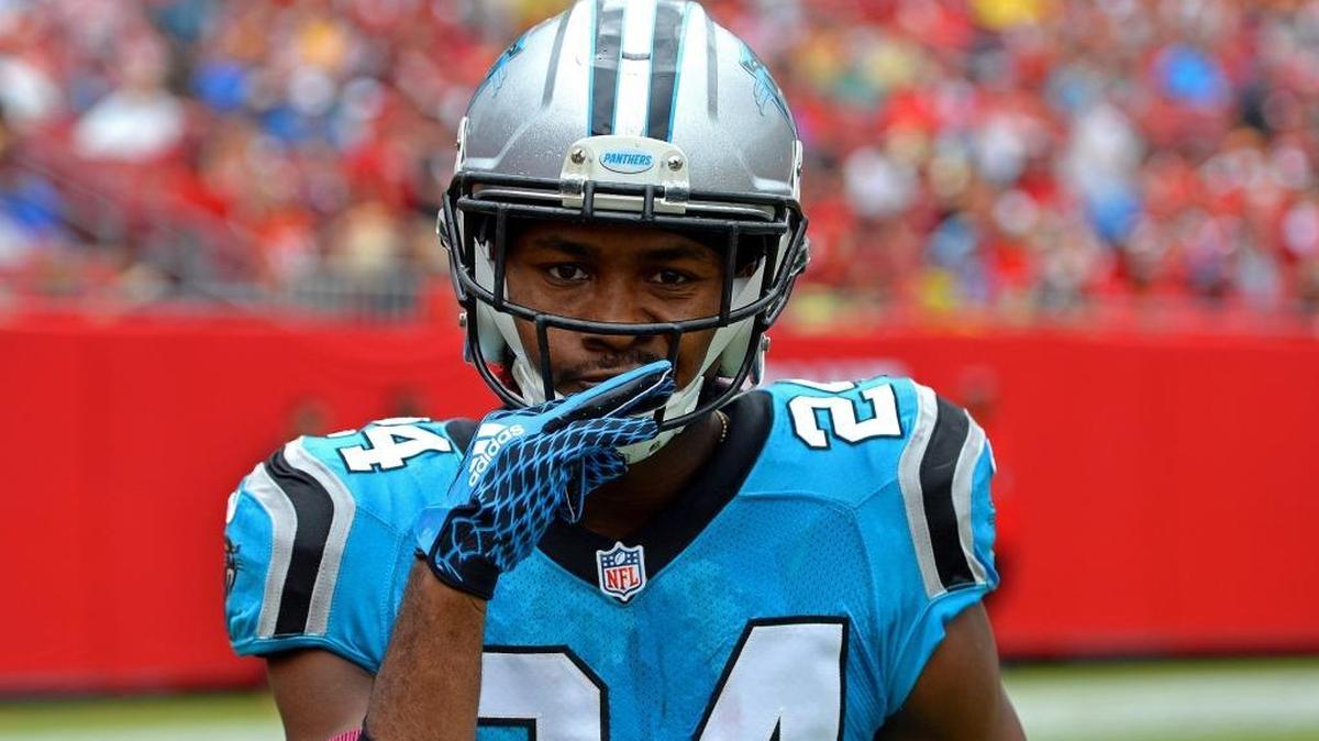 
Carolina Panthers cornerback Josh Norman has four interceptions in four weeks – and an NFC Player of the Week award to go with September’s Player of the Month honor. 
