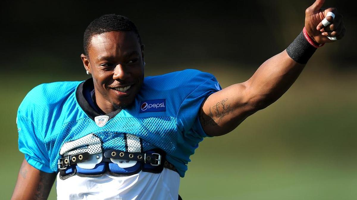 
Carolina Panthers cornerback Teddy Williams gives the thumbs up to fans as he walks to practice on Sunday, Aug. 2, 2015 at Wofford College in Spartanburg, S.C.
