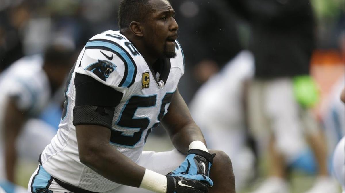 Carolina Panthers linebacker Thomas Davis popped a dislocated finger back into place mid-play on Sunday against Seattle. No biggie, he said.
