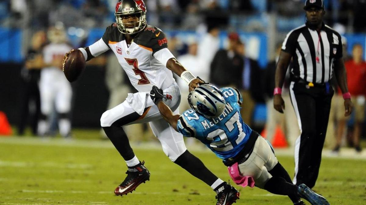 Tampa Bay Buccaneers quarterback Jameis Winston (3) needs one touchdown pass to move past Josh Freeman (27 in 2012) for the Bucs’ single-season record. He’ll throw two on Sunday against the Panthers.