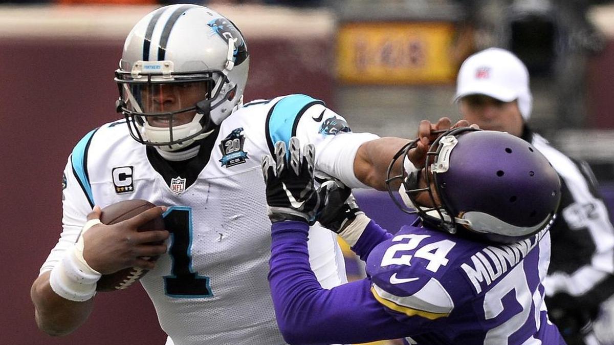 The Carolina Panthers and quarterback Cam Newton (1) lost to the Minnesota Vikings on Nov. 30, 2014, in the cold, but they have seldom lost since then.