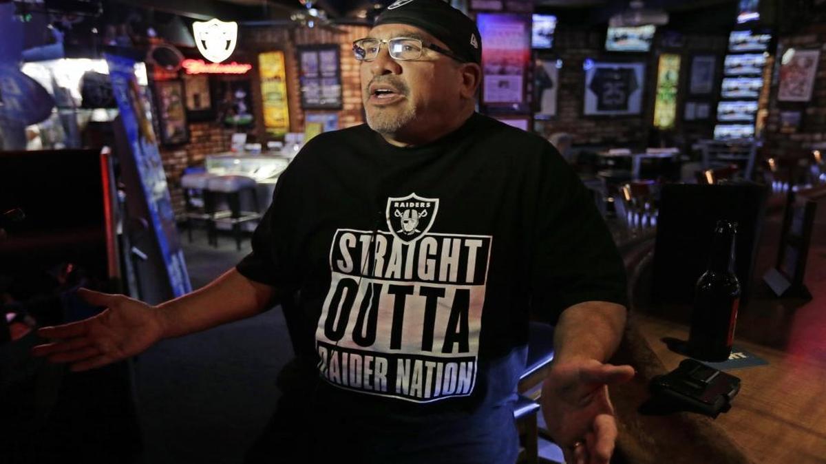 Raiders fans in Oakland, incluiding Robert Morales, are upset about the team’s move to Las Vegas, which NFL owners approved at the league meetings Monday.