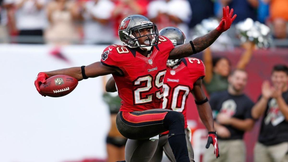 The Carolina Panthers added veteran nickel cornerback Leonard Johnson to the roster on Thursday.