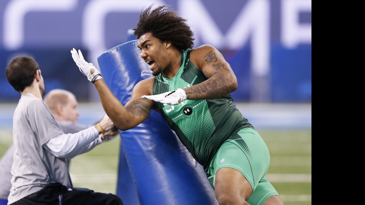 
Defensive lineman Leonard Williams of USC might be the most complete player in the 2015 NFL draft, and he is ranked No. 1 by The Observer. 
