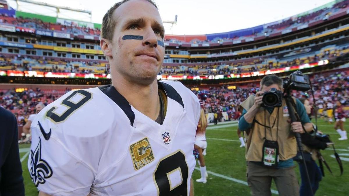 New Orleans Saints quarterback Drew Brees (9) is still among the NFL’s most dynamic players, but he might not be able to overcome the league’s most anemic defense against Carolina in Week 13.