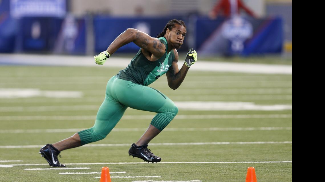 
Linebacker Shaq Thompson had 81 tackles and a 36-yard interception return for a touchdown in his final season with the Washington Huskies. He played a hybrid nickel role as a freshman and he could begin his Panthers' career as a safety.


