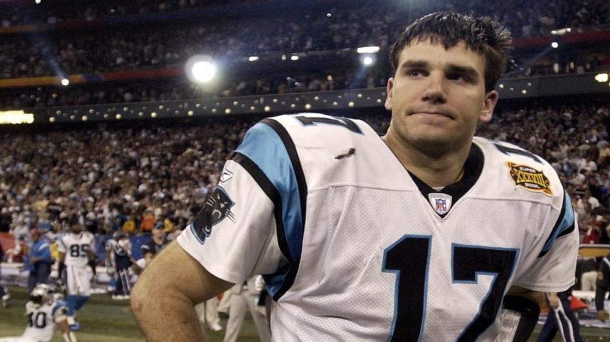 Carolina Panthers quarterback Jake Delhomme (17) would have been the easy choice for Super Bowl MVP if the Panthers had beaten the New England Patriots in Houston on Feb. 1, 2004.
