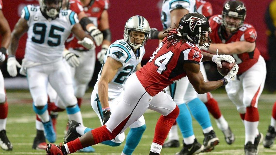 Carolina Panthers cornerback Cortland Finnegan (26) has fit in nicely as a nickel cornerback and in what was already a close-knit locker room.