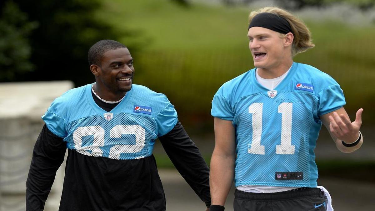 
The Carolina Panthers’ Brenton Bersin, right, and Jerricho Cotchery are two members of the team’s crowded receiving corp. Last season, Bersin had 13 receptions for 151 yards and a touchdown.
