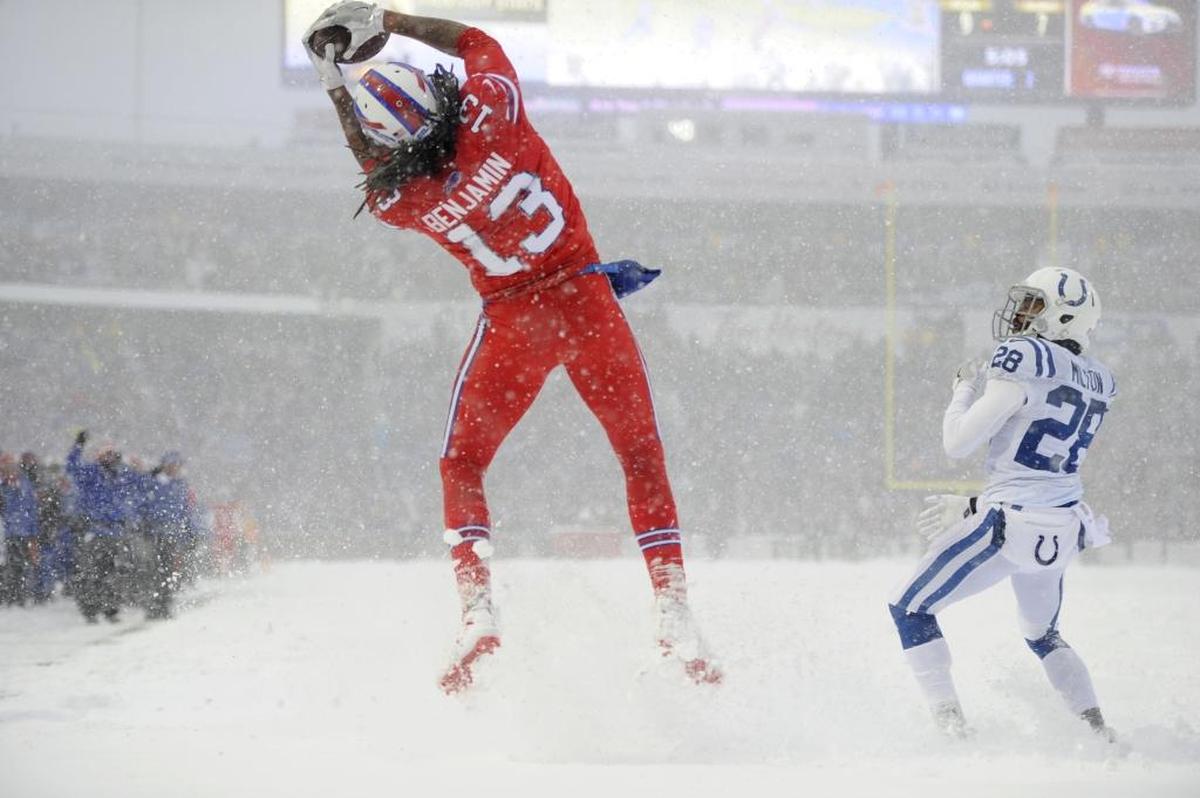 Kelvin Benjamin, the former Panthers wide receiver, had his best game for Buffalo on Sunday before leaving early with a knee injury.