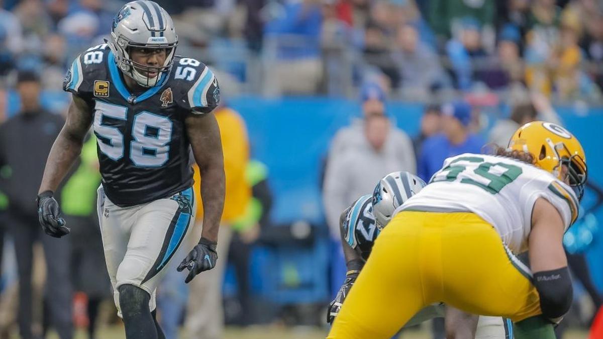 Carolina Panthers linebacker Thomas Davis (58) has been suspended by the NFL for two games for a hit on Sunday on Green Bay Packers receiver Davante Adams.