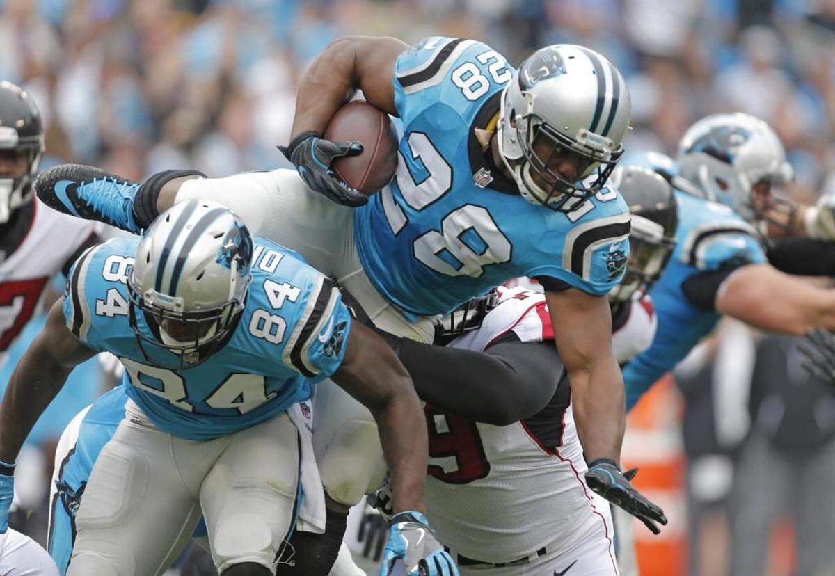 Carolina Panthers' Jonathan Stewart (28) rushed for just 21 yards on 11 carries, and one of those went for 9 yards, in Sunday’s 20-17 win against the Atlanta Falcons.