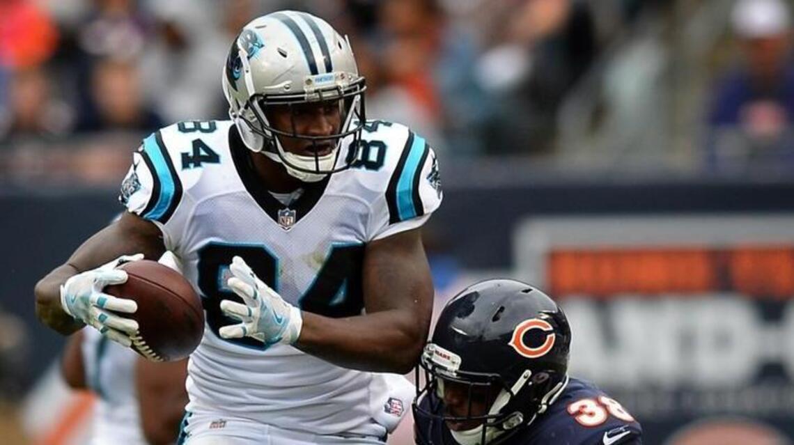 TE Ed Dickson honored as Panthers’ Good Guy Award winner