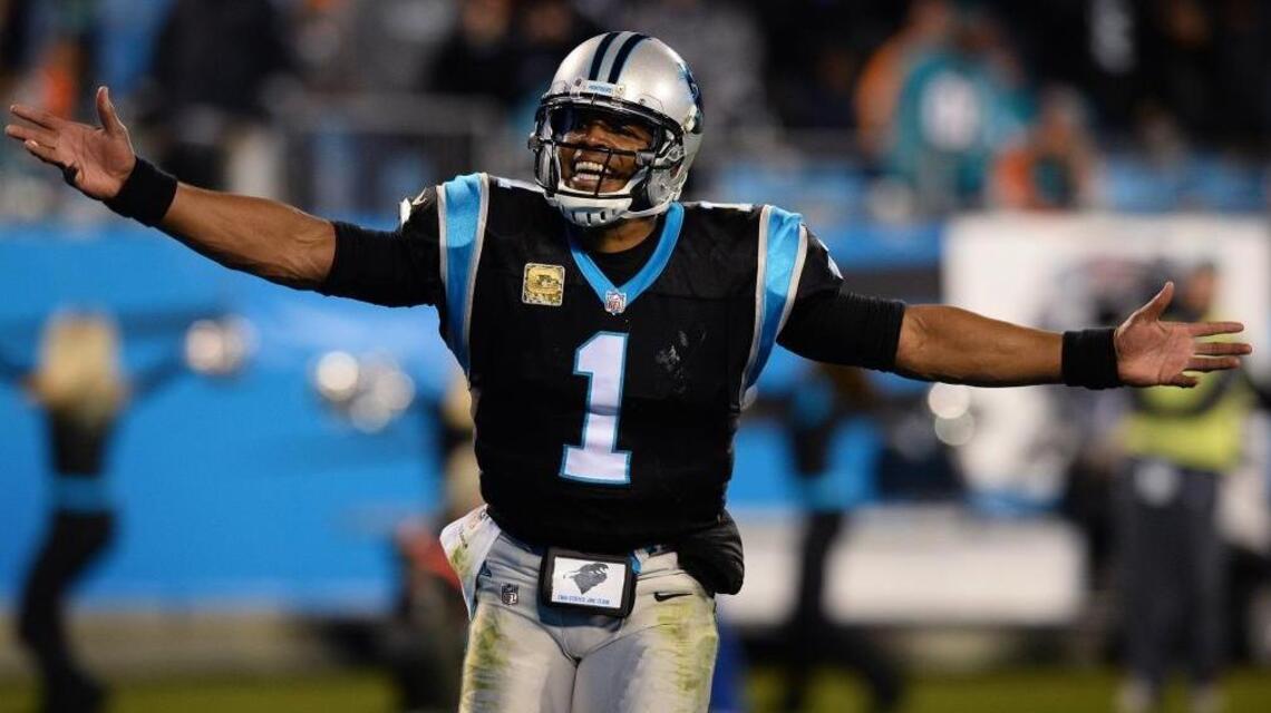 Panthers QB Cam Newton sets a franchise record, with all-time great watching