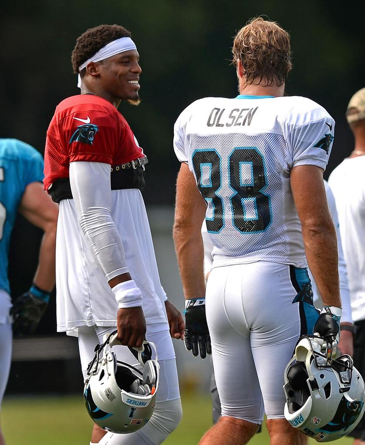 Carolina Panthers quarterback Cam Newton, left, joined the team in 2011 just like tight end Greg Olsen did. With Newton as his quarterback, Olsen posted three straight 1,000-yard receiving seasons from 2014-16.