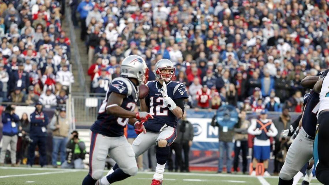 No Gronk? No problem. Tom Brady, Patriots, rally past Jacksonville to reach Super Bowl