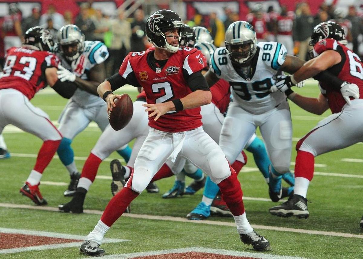 Atlanta Falcons quarterback Matt Ryan stands in the pocket against the Panthers in December 2015. Ryan has quarterbacked the Falcons to a 6-1 record against Carolina in his last seven starts against the team.