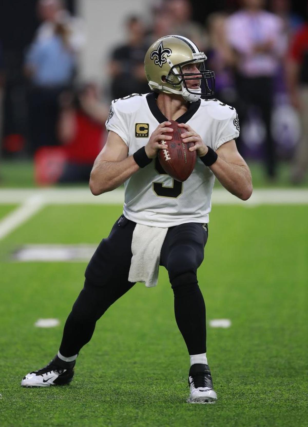 New Orleans Saints quarterback Drew Brees (9) torched the Panthers’ defensive backs for 265 yards in Week 6 of 2016. Is Carolina’s maturing, reconfigured secondary better suited to slow him in 2017?