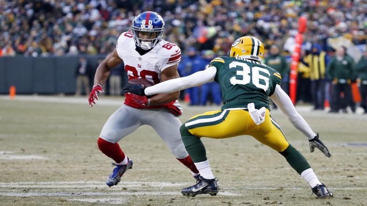 New York Giants wide receiver Victor Cruz (80) was released on Monday, ending his popular run with the team.