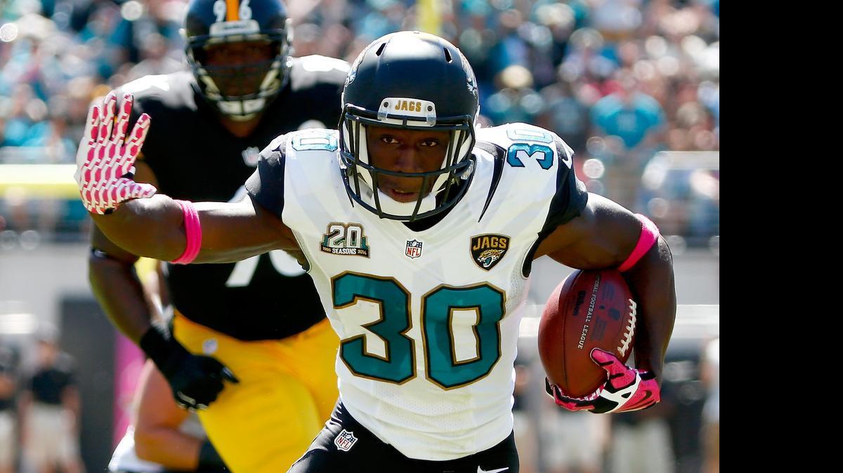 
Taking most of the snaps behind Jonathan Stewart and Fozzy Whitaker, former Jaguars running back Jordan Todman is motivated to show he can be valuable to the Panthers in more than just the return game.


