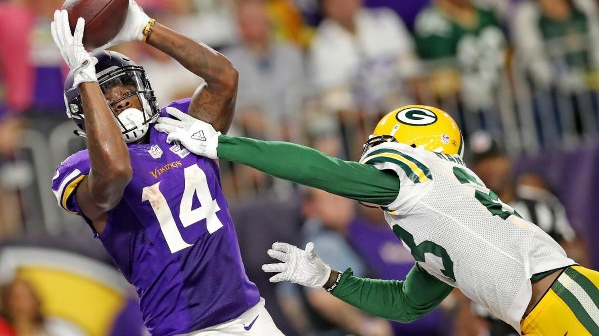 Minnesota Vikings wide receiver Stefon Diggs, left, leads the NFL in receiving yards with 285 this season. He faces the Carolina Panthers’ secondary Sunday.