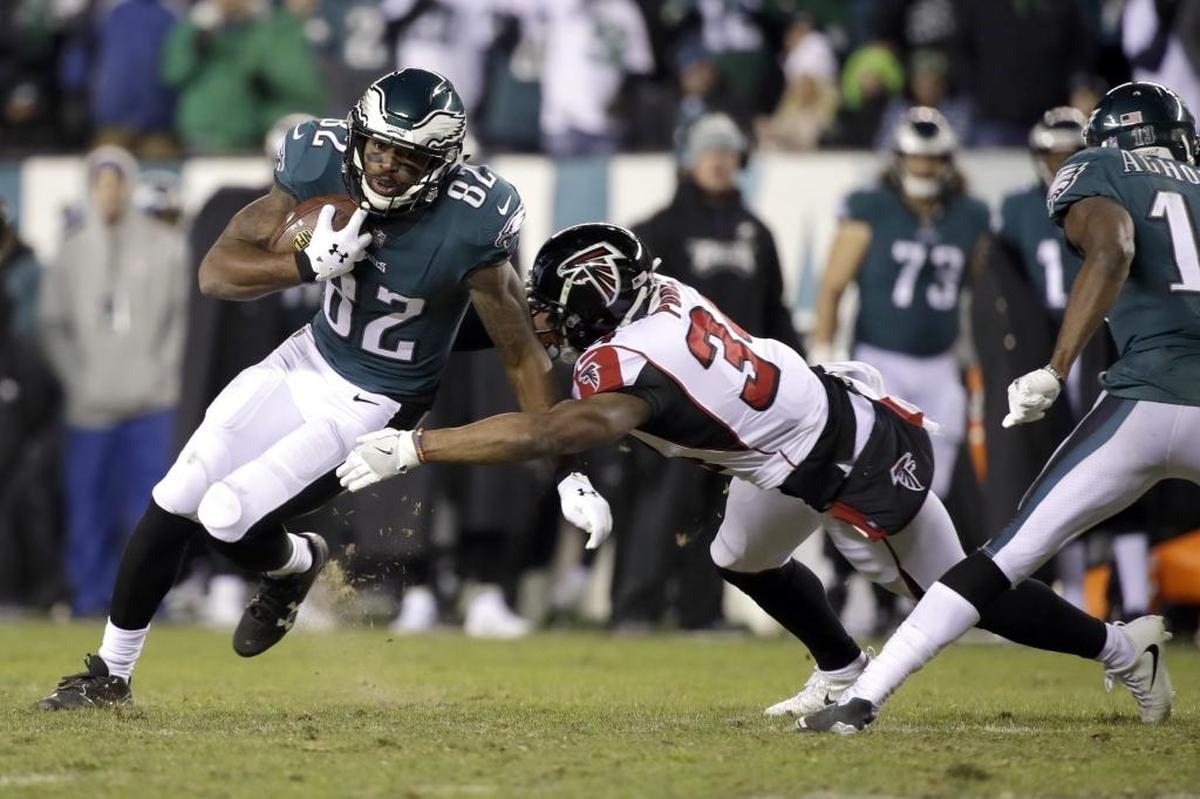 Speedy Eagles receiver Torrey Smith, left, created a threat on another level and big plays down the field for Philadelphia.