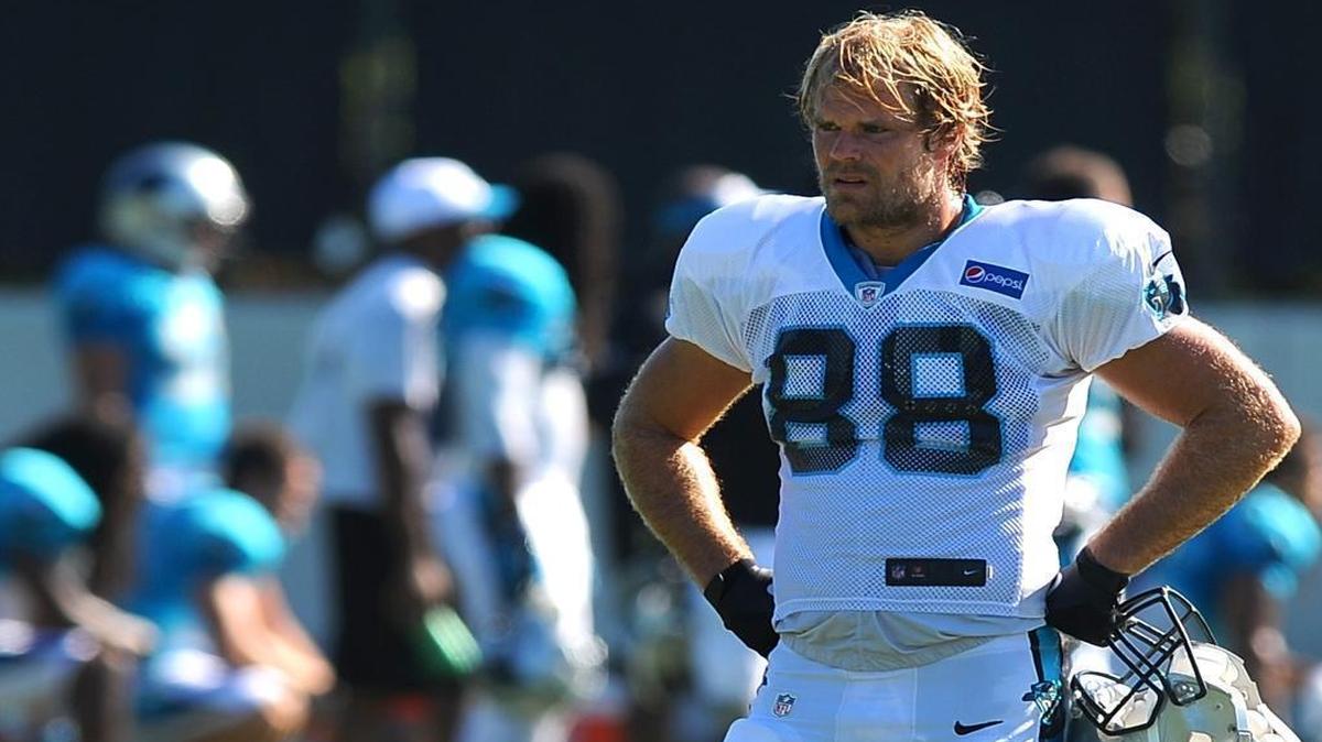 
Carolina Panthers tight end Greg Olsen set career highs in catches and yards last season, but thinks he can be better. With wide receiver Kelvin Benjamin out for the season with a torn ACL, he may have to be. 
