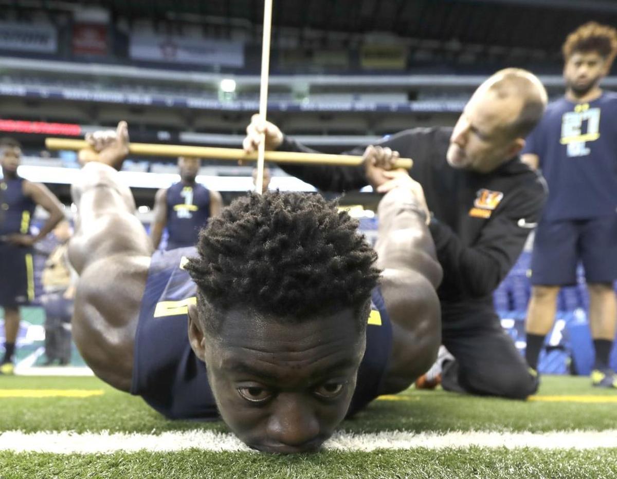 Villanova defensive end Tanoh Kpassagnon, who has drawn comparisons to Julius Peppers, runs a drill in March at the Indianapolis combine.