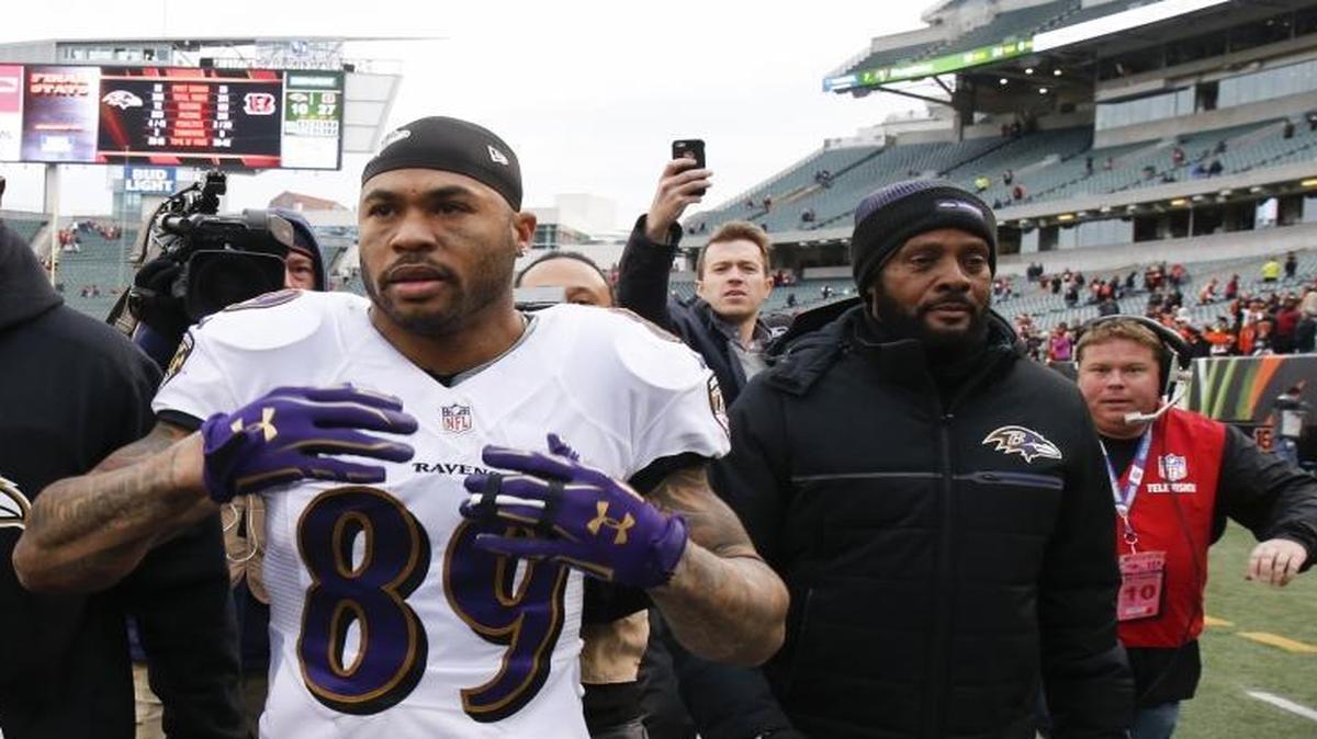 Baltimore Ravens wide receiver Steve Smith (89) walks off the field after has final NFL football game on Jan. 1. Now, he’s headed to the NFL Network.