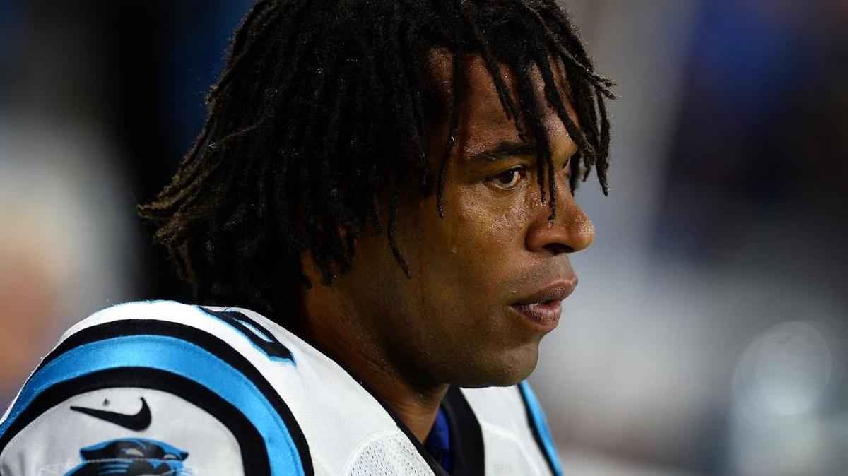 Carolina Panthers defensive end Julius Peppers would have missed practice on Monday – if there had been one – because of a veteran’s rest day.