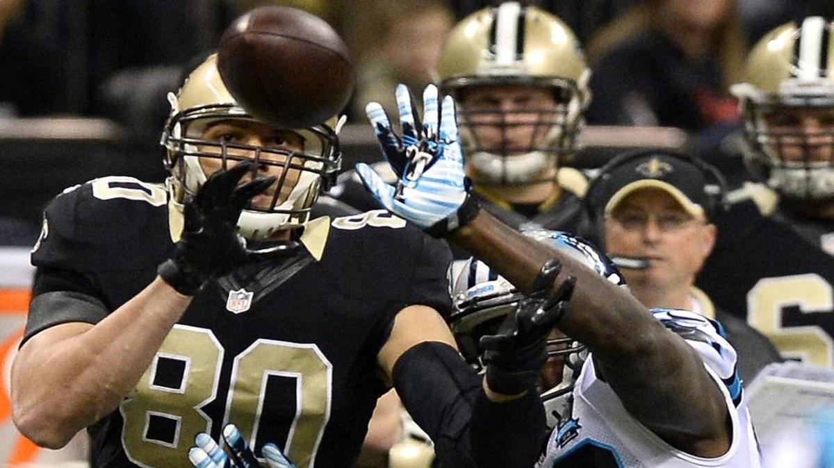 
Carolina Panthers linebacker Thomas Davis (58) has a history with Seahawks tight end Jimmy Graham (80) dating to Graham’s days with the New Orleans Saints.
