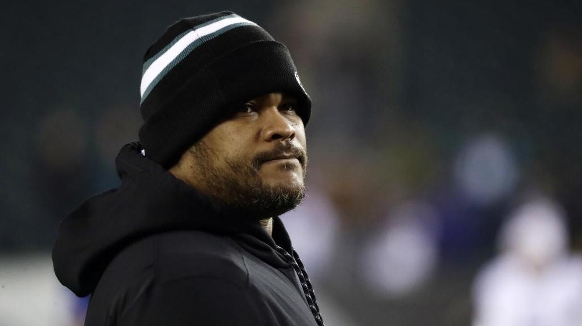 Philadelphia running backs coach Duce Staley has a Super Bowl ring, but there’s nothing he wants more this week than one for an Eagles team with a lot of fight and “the great city of Philadelphia.”