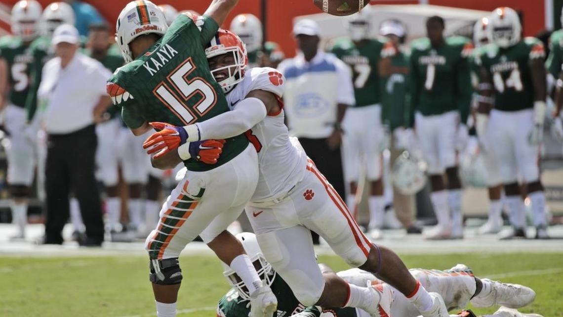 Clemson defensive end Kevin Dodd tackles Miami quarterback Brad Kaaya (15) in October. Dodd was overshadowed somewhat by elite teammate Shaq Lawson.