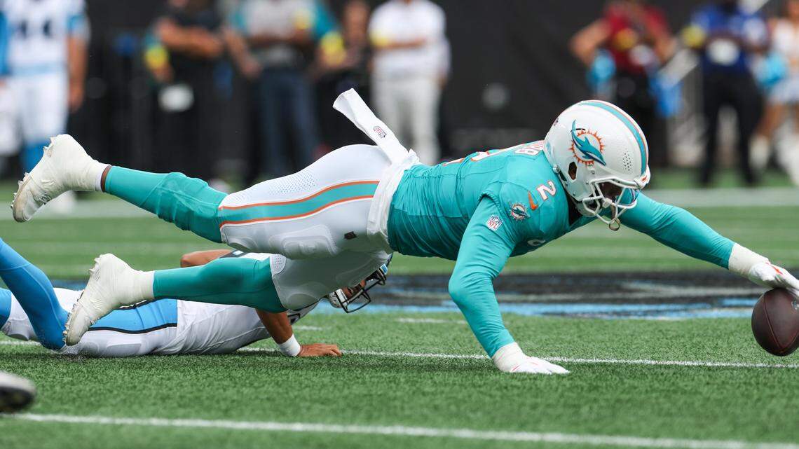 Will Carolina Panthers try to acquire Bradley Chubb? It might make sense